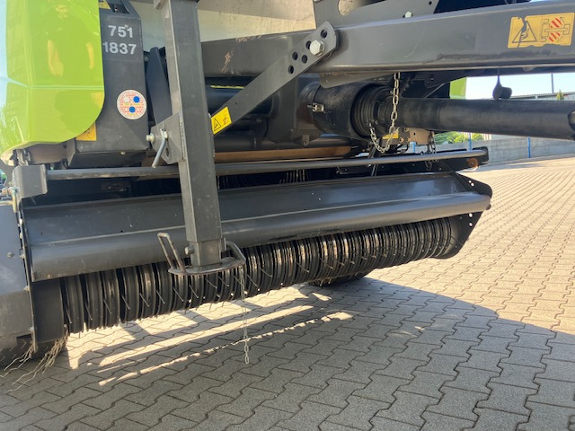 Claas Variant 365 - Hooi-/ Voedermachine: afbeelding 3 Claas Variant 365 - Hooi-/ Voedermachine: afbeelding 3