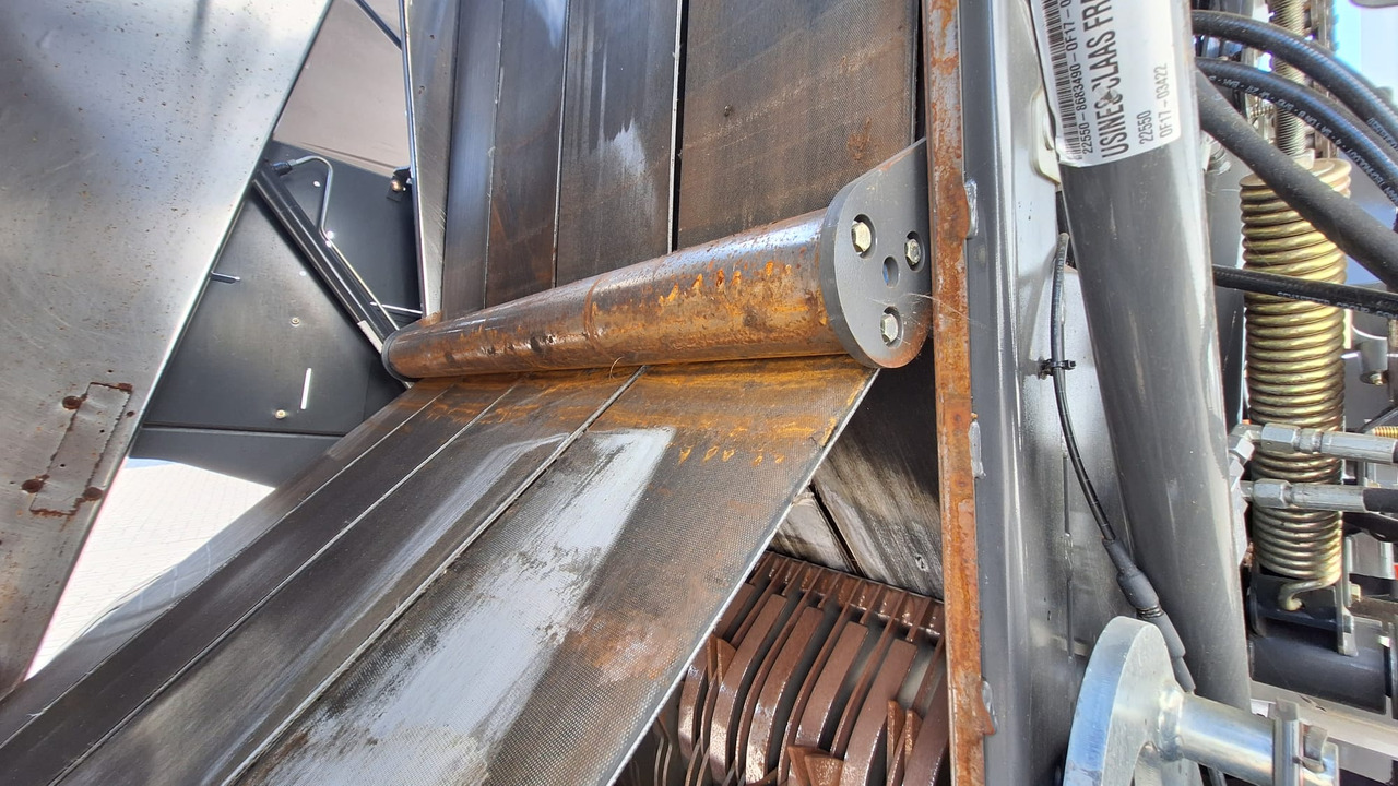 Claas Variant 485 RC - Hooi-/ Voedermachine: afbeelding 3 Claas Variant 485 RC - Hooi-/ Voedermachine: afbeelding 3