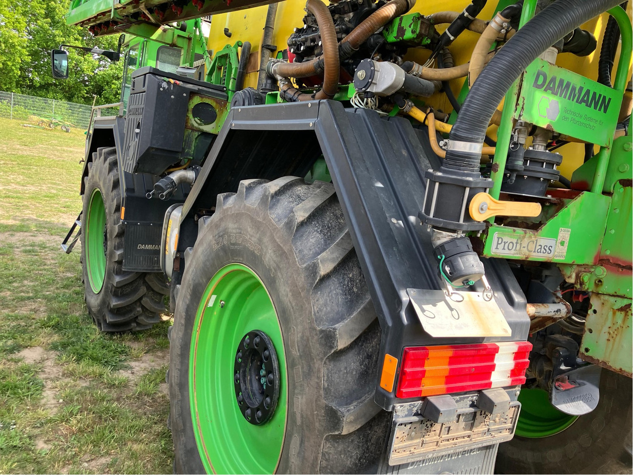 Dammann Damann Trac 5000 - Zelfrijdende veldspuit: afbeelding 5 Dammann Damann Trac 5000 - Zelfrijdende veldspuit: afbeelding 5