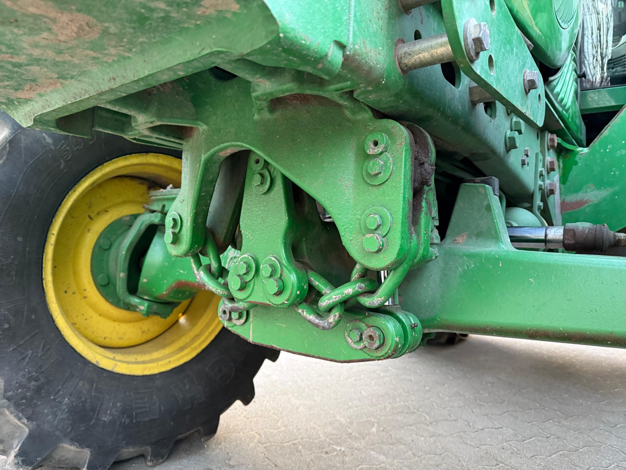 John Deere 6420 - Tractor: afbeelding 3 John Deere 6420 - Tractor: afbeelding 3