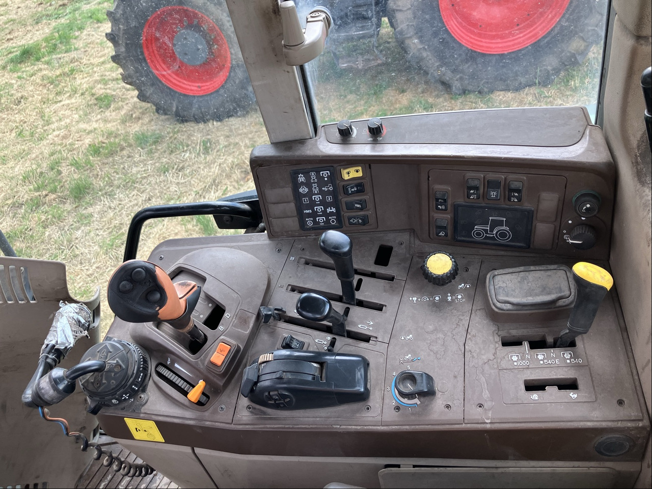 John Deere 6920 Auto Quad - Tractor: afbeelding 3 John Deere 6920 Auto Quad - Tractor: afbeelding 3