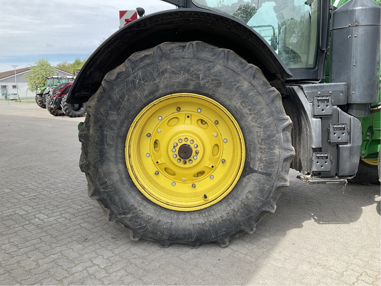 John Deere 7310 R - Tractor: afbeelding 3 John Deere 7310 R - Tractor: afbeelding 3