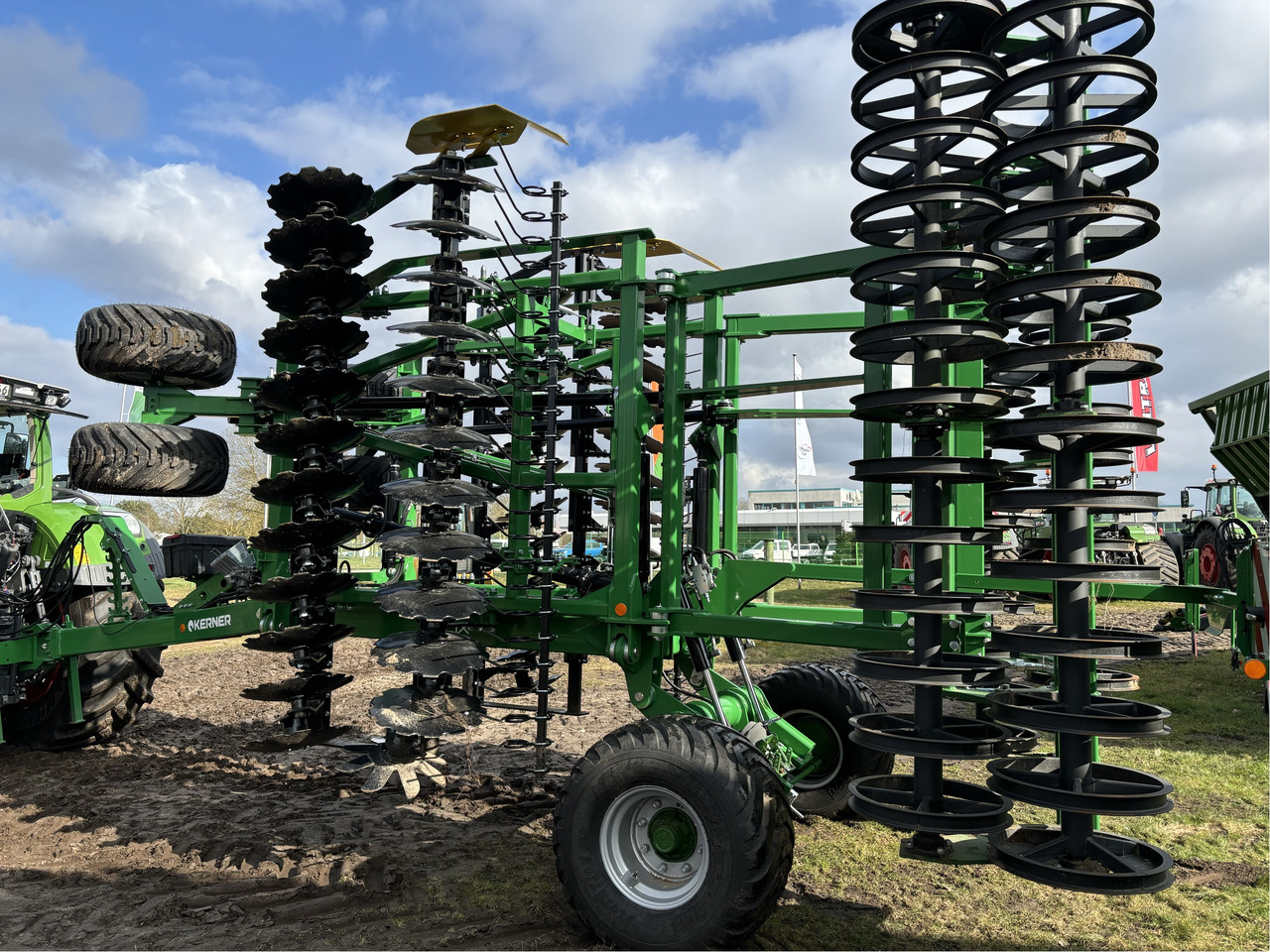 Kerner Helix HA 600 Kurzscheibenegge - Schijveneg: afbeelding 4 Kerner Helix HA 600 Kurzscheibenegge - Schijveneg: afbeelding 4