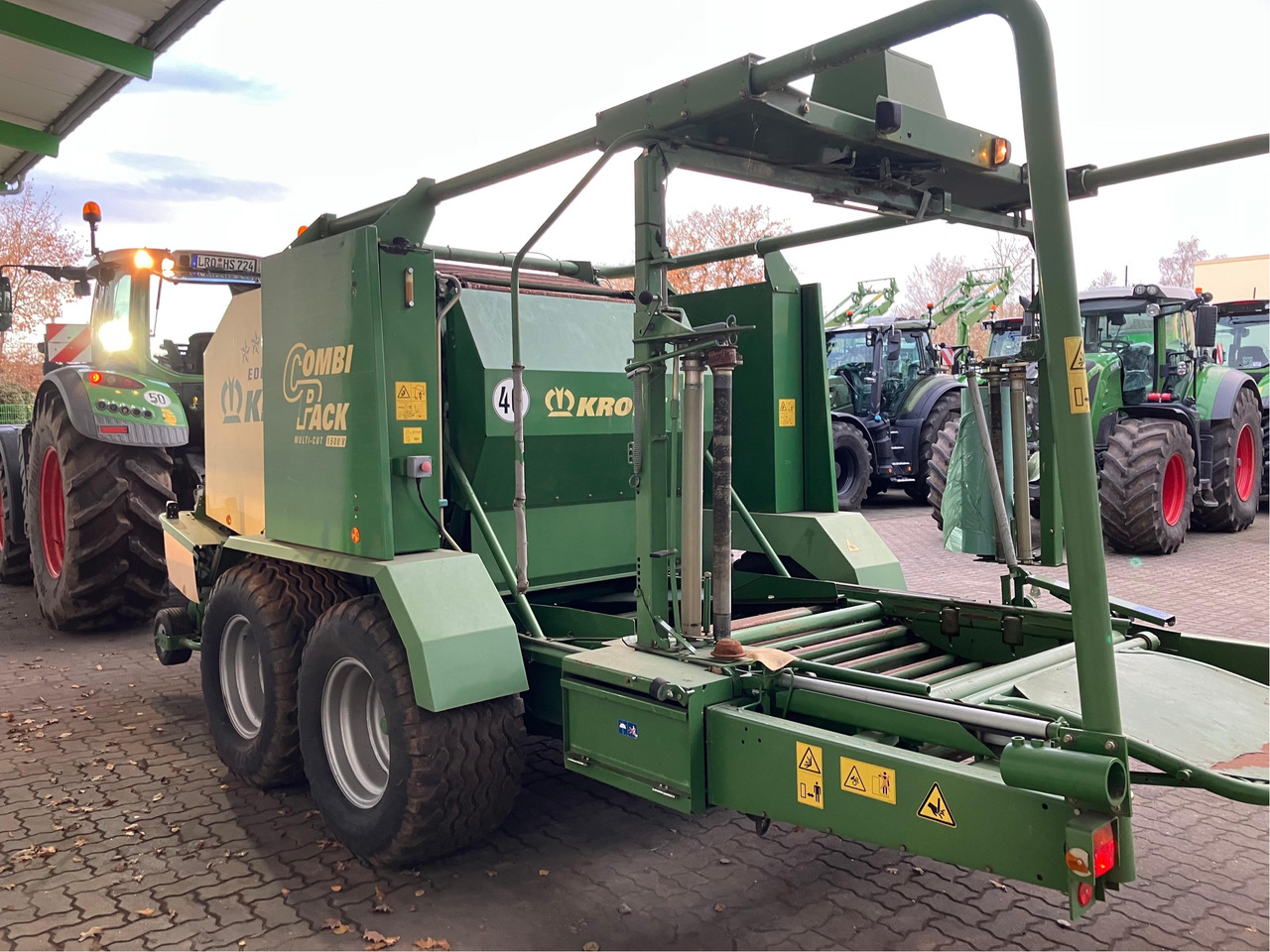 Krone CombiPack multicut 1500V - Hooi-/ Voedermachine: afbeelding 2 Krone CombiPack multicut 1500V - Hooi-/ Voedermachine: afbeelding 2