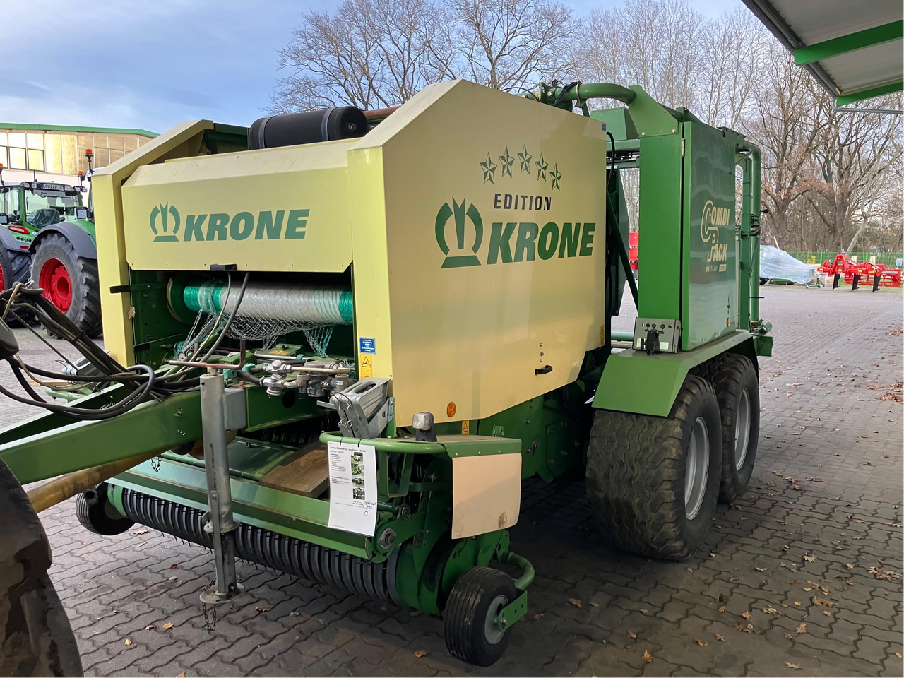 Krone CombiPack multicut 1500V - Hooi-/ Voedermachine: afbeelding 1 Krone CombiPack multicut 1500V - Hooi-/ Voedermachine: afbeelding 1