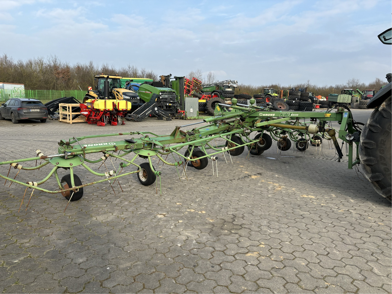 Krone KWT 10.50 / 8 x 7 Heuwender - Hooischudder: afbeelding 4 Krone KWT 10.50 / 8 x 7 Heuwender - Hooischudder: afbeelding 4