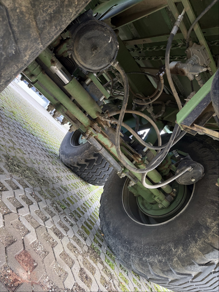 Krone TX 460 - Landbouwaanhanger: afbeelding 4 Krone TX 460 - Landbouwaanhanger: afbeelding 4