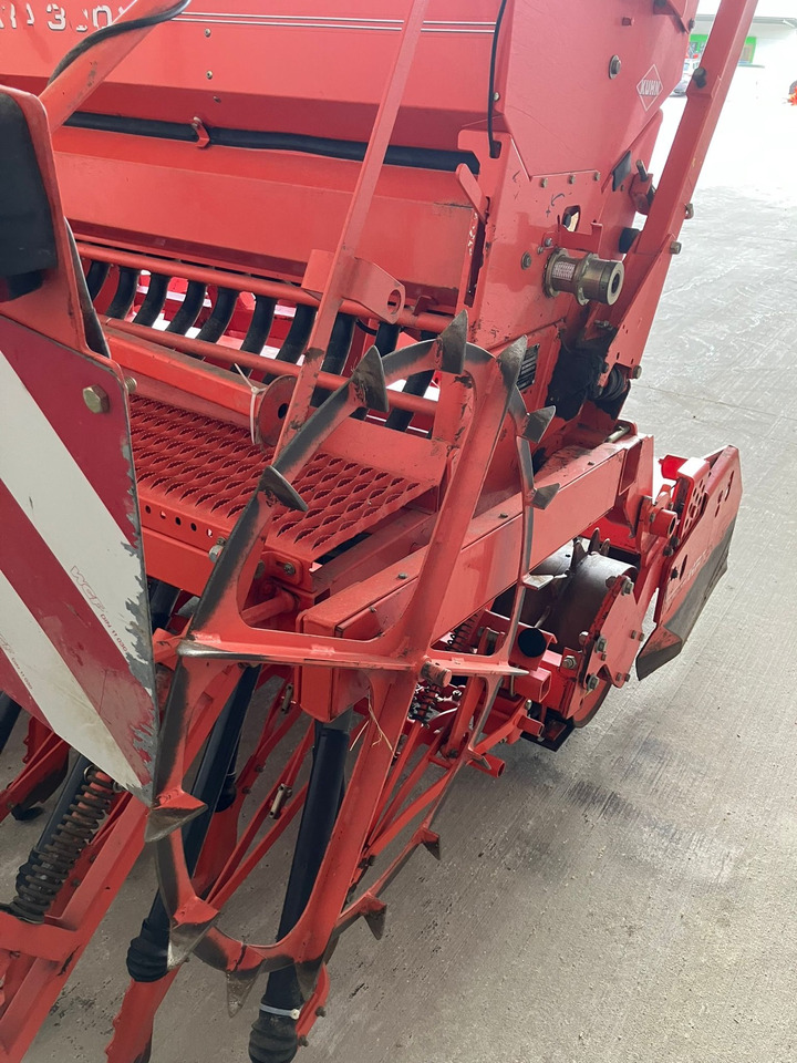 Kuhn Drillmaschinen - Zaaimachine: afbeelding 4 Kuhn Drillmaschinen - Zaaimachine: afbeelding 4