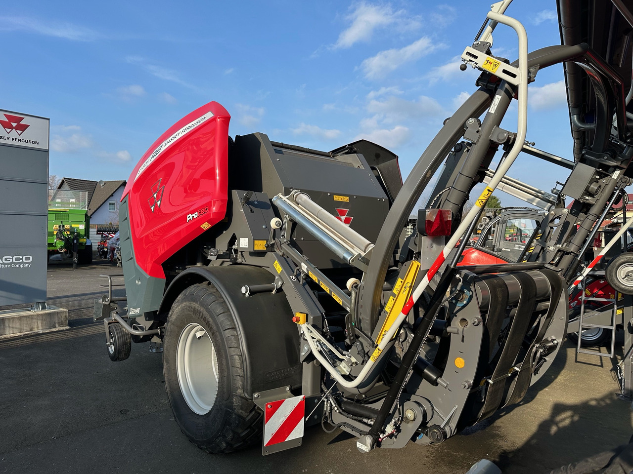 Massey Ferguson 3130 F P-W-Kombi 25Messer - Hooi-/ Voedermachine: afbeelding 4 Massey Ferguson 3130 F P-W-Kombi 25Messer - Hooi-/ Voedermachine: afbeelding 4