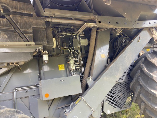 Massey Ferguson 7370 Beta - Maaidorser: afbeelding 5 Massey Ferguson 7370 Beta - Maaidorser: afbeelding 5