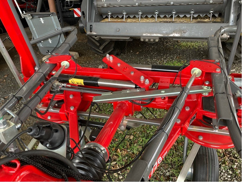 Massey Ferguson TD 776 DN - Hooischudder: afbeelding 3 Massey Ferguson TD 776 DN - Hooischudder: afbeelding 3