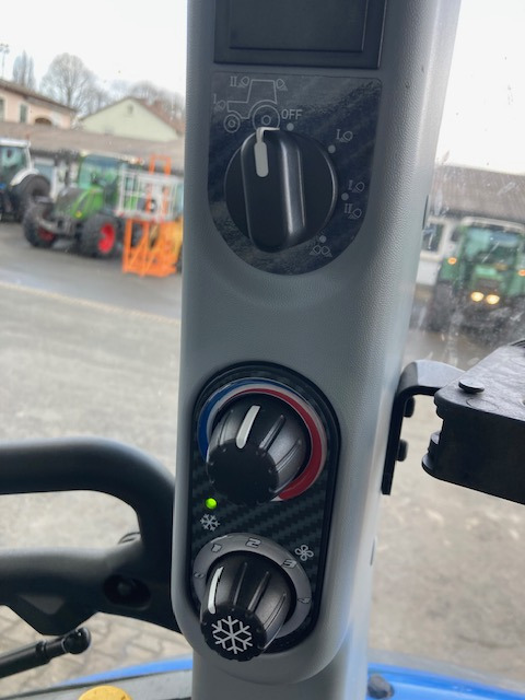 New Holland T5.100 - Tractor: afbeelding 3 New Holland T5.100 - Tractor: afbeelding 3