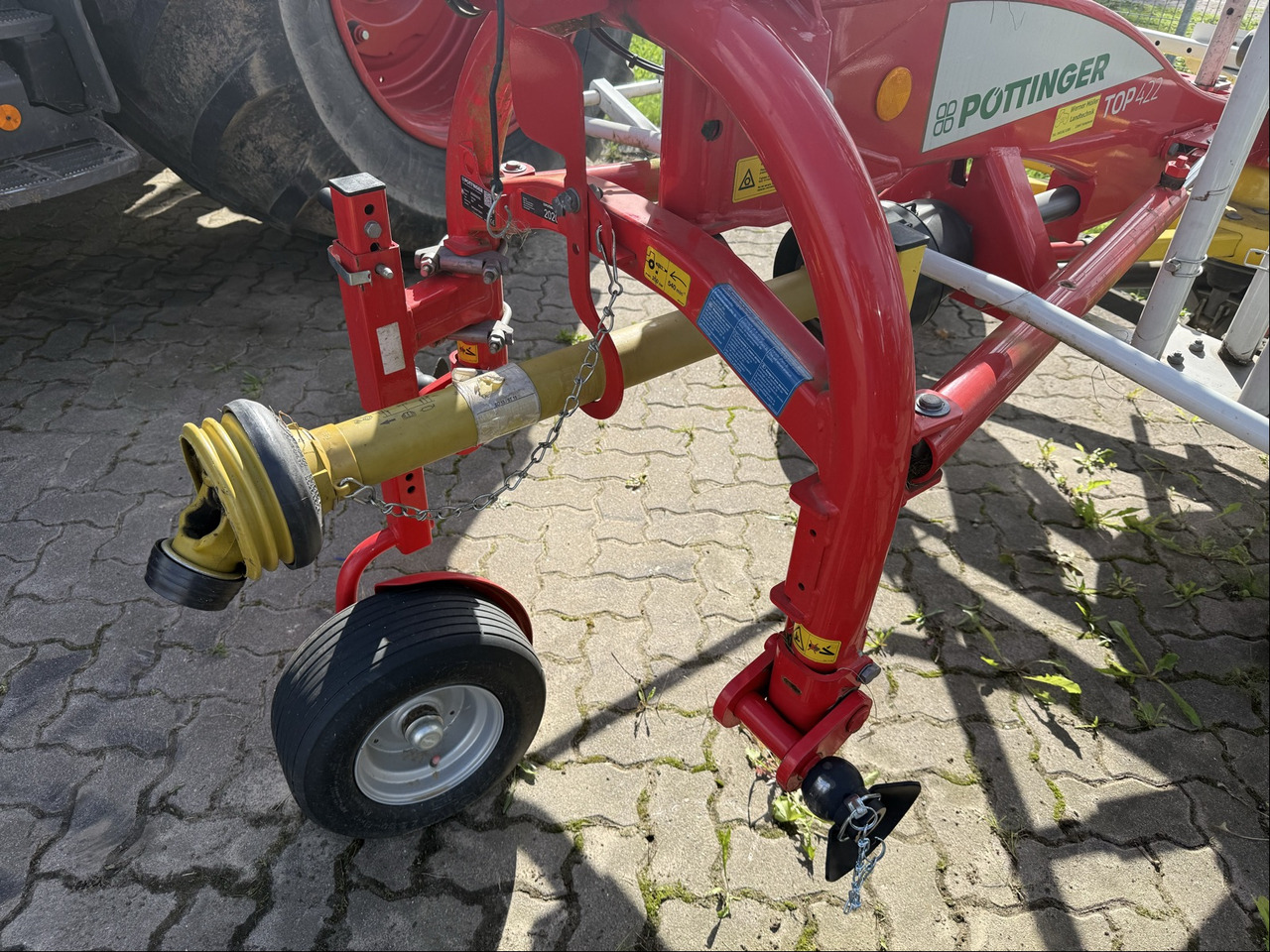 Pöttinger TOP 422 Einkreiselschwader - Hooischudder: afbeelding 3 Pöttinger TOP 422 Einkreiselschwader - Hooischudder: afbeelding 3