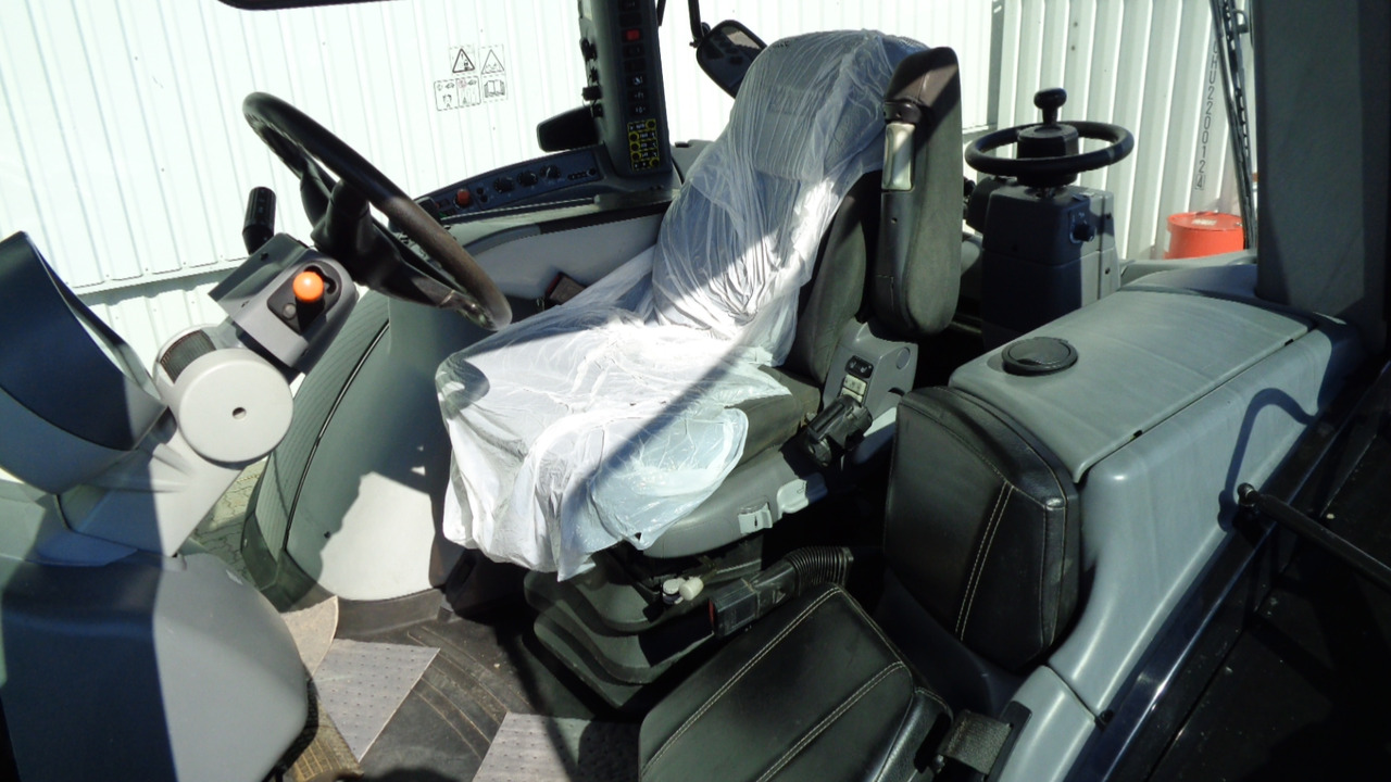 Tractor Valtra S374: afbeelding 7