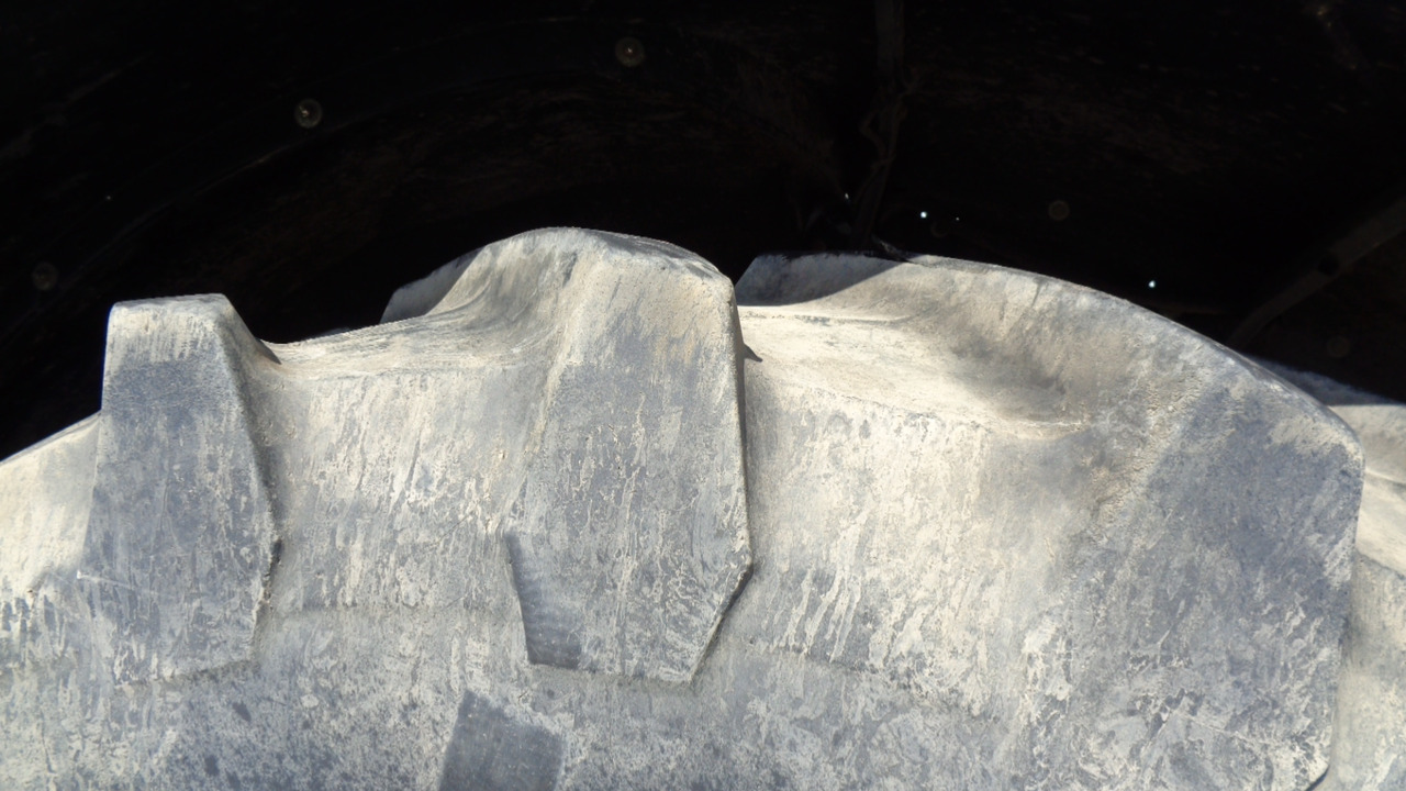 Tractor Valtra S374: afbeelding 10