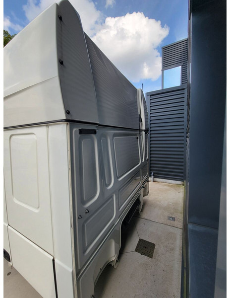 DAF XF 106 - XF106 - Cabine en interieur voor Vrachtwagen: afbeelding 5 DAF XF 106 - XF106 - Cabine en interieur voor Vrachtwagen: afbeelding 5