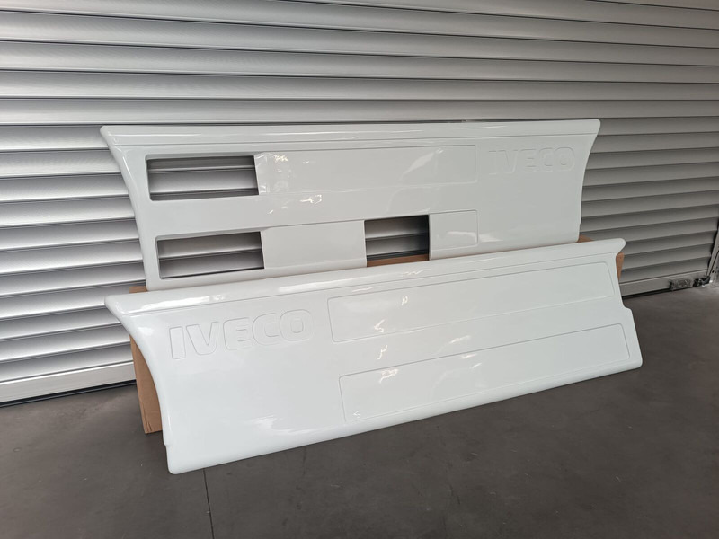 Iveco Fairings - Sideskirts - Bumper voor Vrachtwagen: afbeelding 3 Iveco Fairings - Sideskirts - Bumper voor Vrachtwagen: afbeelding 3