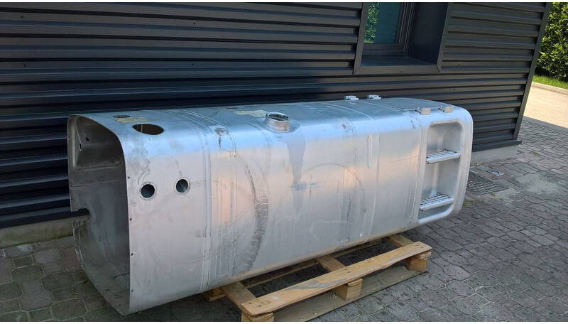 MAN 780L + 85L AdBlue - Brandstoftank voor Vrachtwagen: afbeelding 3 MAN 780L + 85L AdBlue - Brandstoftank voor Vrachtwagen: afbeelding 3