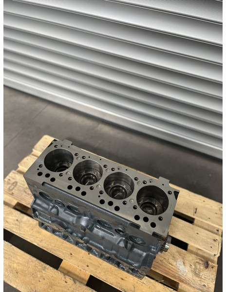 MAN TGM TGL D0834 150 180 220 E5 RECONDITIONED WITH WARRANTY - Cilinderblok voor Vrachtwagen: afbeelding 4 MAN TGM TGL D0834 150 180 220 E5 RECONDITIONED WITH WARRANTY - Cilinderblok voor Vrachtwagen: afbeelding 4