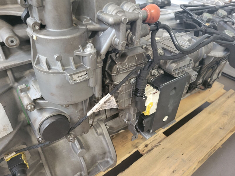 Mercedes-Benz Actros - Arocs - Versnellingsbak voor Vrachtwagen: afbeelding 4 Mercedes-Benz Actros - Arocs - Versnellingsbak voor Vrachtwagen: afbeelding 4