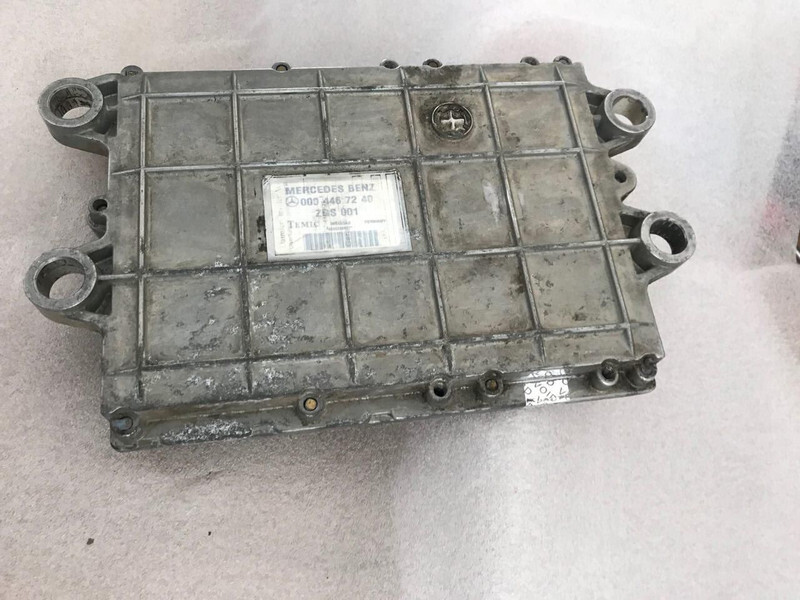 Mercedes-Benz PLD - ECU voor Vrachtwagen: afbeelding 2 Mercedes-Benz PLD - ECU voor Vrachtwagen: afbeelding 2