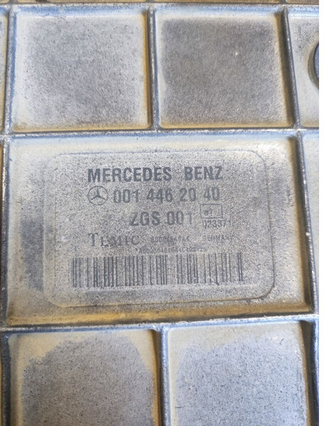 Mercedes-Benz PLD - Temic - ECU voor Vrachtwagen: afbeelding 1 Mercedes-Benz PLD - Temic - ECU voor Vrachtwagen: afbeelding 1