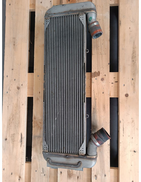 Scania R Series, G Series, P Series - Intercooler voor Vrachtwagen: afbeelding 3 Scania R Series, G Series, P Series - Intercooler voor Vrachtwagen: afbeelding 3