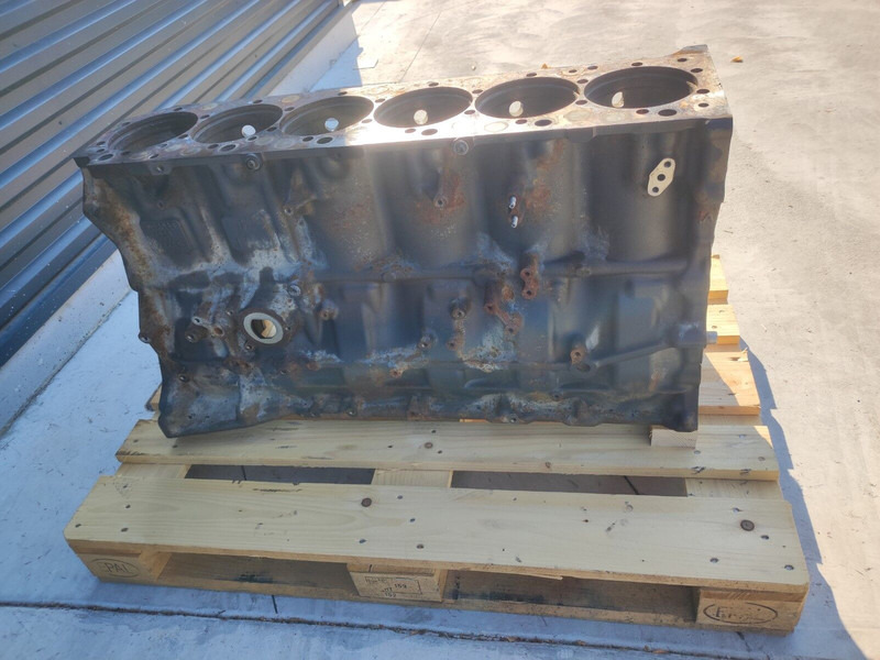 Volvo FH FM - Cilinderblok voor Vrachtwagen: afbeelding 3 Volvo FH FM - Cilinderblok voor Vrachtwagen: afbeelding 3