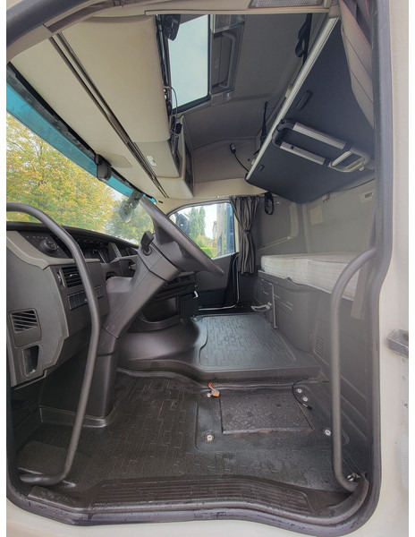 Volvo Globetrotter - Cabine en interieur voor Vrachtwagen: afbeelding 4 Volvo Globetrotter - Cabine en interieur voor Vrachtwagen: afbeelding 4