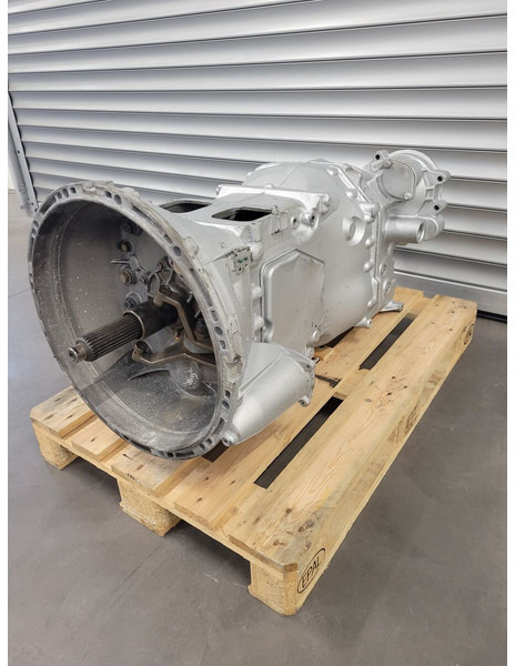 Volvo VT2814B - Versnellingsbak voor Vrachtwagen: afbeelding 5 Volvo VT2814B - Versnellingsbak voor Vrachtwagen: afbeelding 5