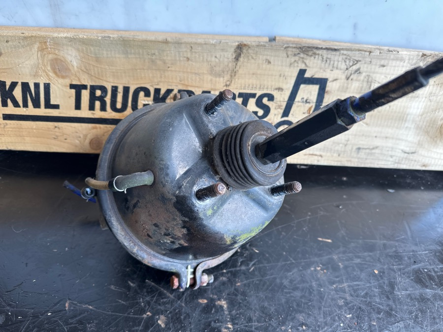 FORD CARGO BRAKE VALVE - Remventiel voor Vrachtwagen: afbeelding 2 FORD CARGO BRAKE VALVE - Remventiel voor Vrachtwagen: afbeelding 2