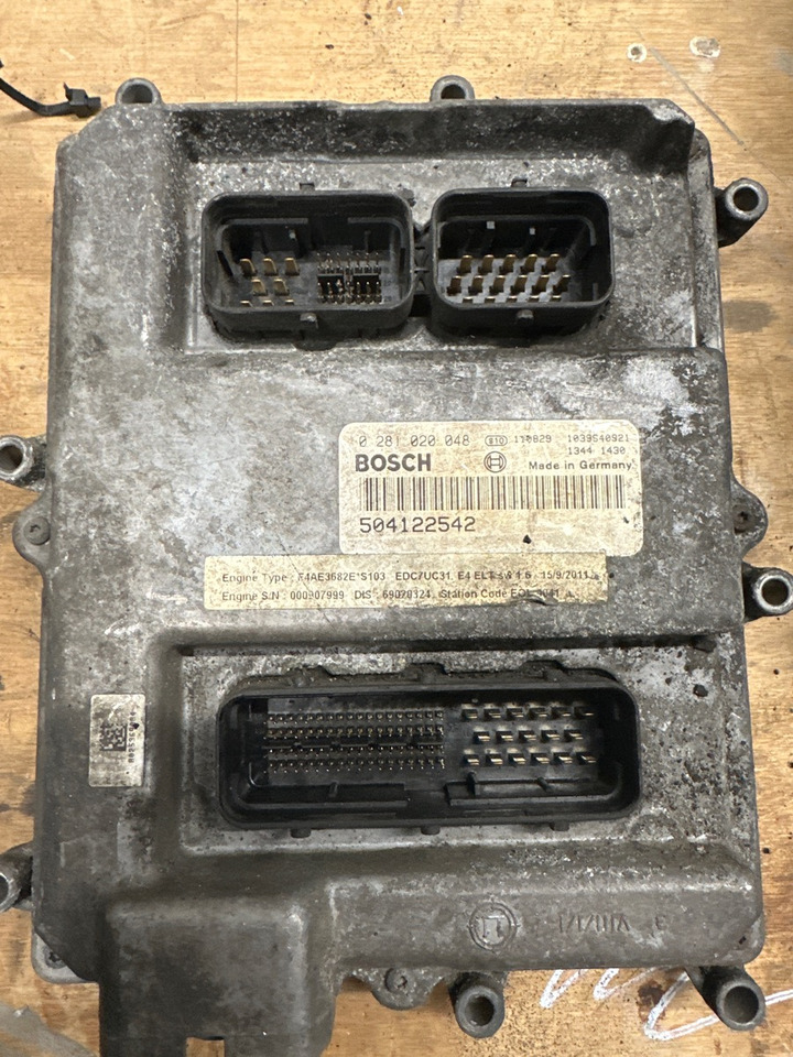 IVECO ENGINE ECU 504122542 - Elektrisch systeem voor Vrachtwagen: afbeelding 1 IVECO ENGINE ECU 504122542 - Elektrisch systeem voor Vrachtwagen: afbeelding 1