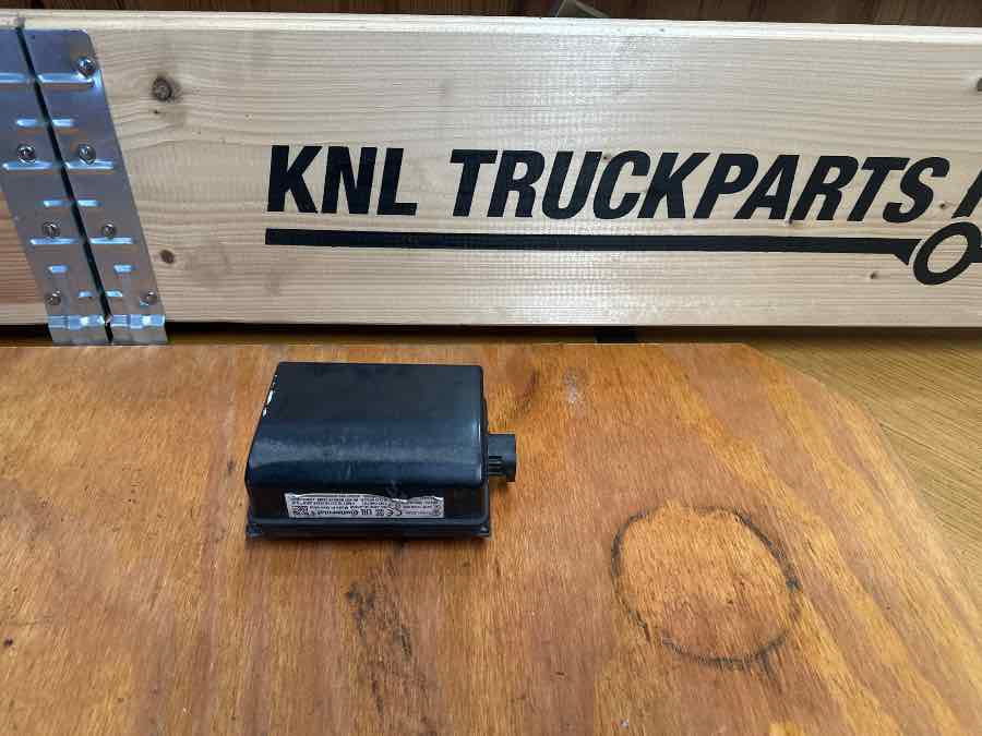 IVECO RADAR SENSOR 5802133230 - Elektrisch systeem voor Vrachtwagen: afbeelding 1 IVECO RADAR SENSOR 5802133230 - Elektrisch systeem voor Vrachtwagen: afbeelding 1