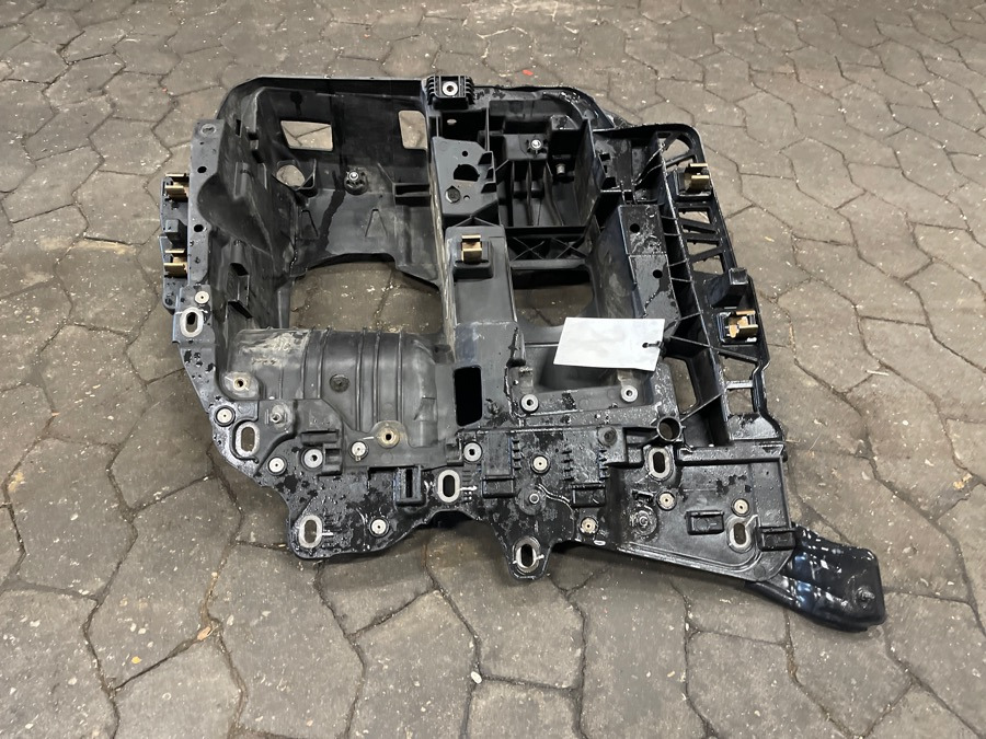 MAN BRACKET LAMP HOLDER 81.41610-6759 - Frame/ Chassis voor Vrachtwagen: afbeelding 1 MAN BRACKET LAMP HOLDER 81.41610-6759 - Frame/ Chassis voor Vrachtwagen: afbeelding 1
