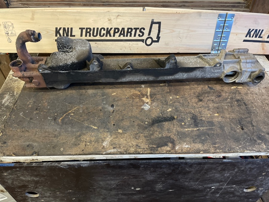 MAN EGR COOLER 51.08100-7141 - Motor en onderdelen voor Vrachtwagen: afbeelding 2 MAN EGR COOLER 51.08100-7141 - Motor en onderdelen voor Vrachtwagen: afbeelding 2