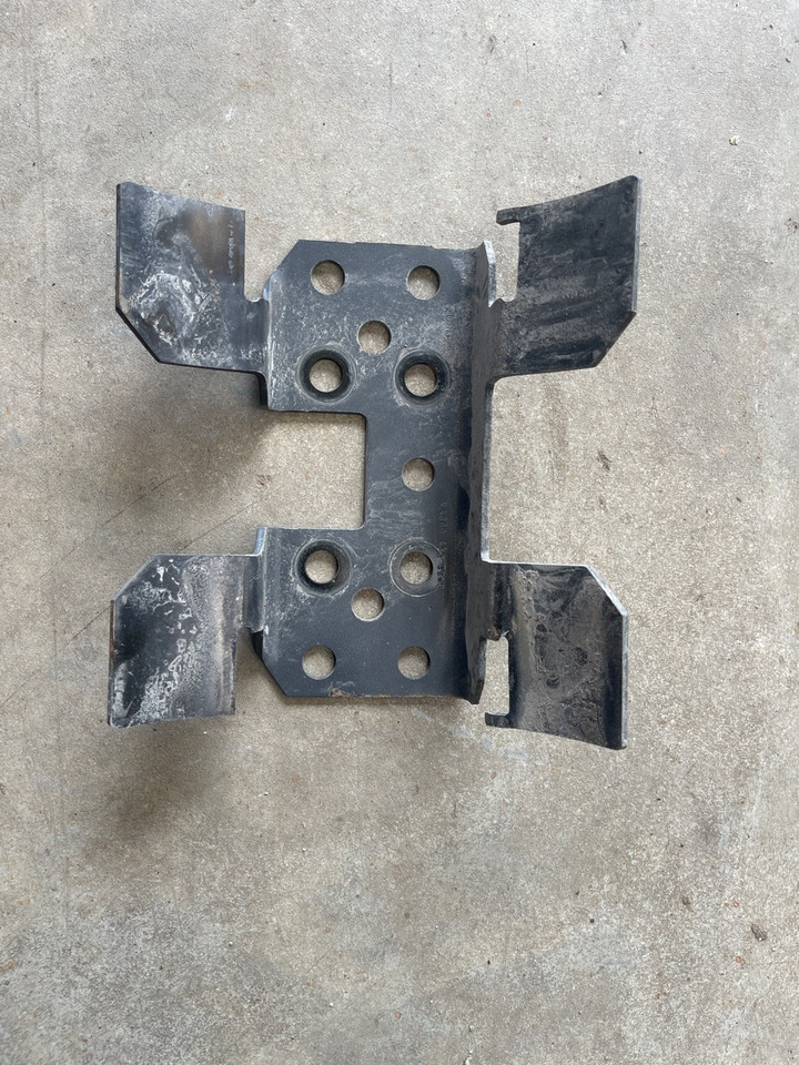 MERCEDES BRACKET A9604326540 - Frame/ Chassis voor Vrachtwagen: afbeelding 1 MERCEDES BRACKET A9604326540 - Frame/ Chassis voor Vrachtwagen: afbeelding 1