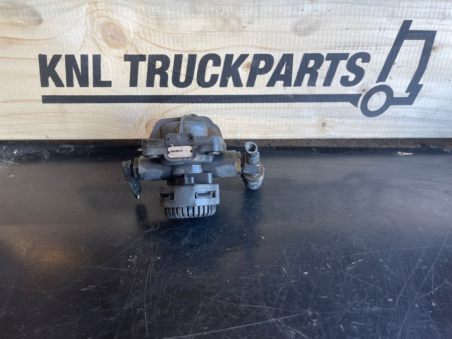 MERCEDES VALVE A0044296344 - Remventiel voor Vrachtwagen: afbeelding 1 MERCEDES VALVE A0044296344 - Remventiel voor Vrachtwagen: afbeelding 1