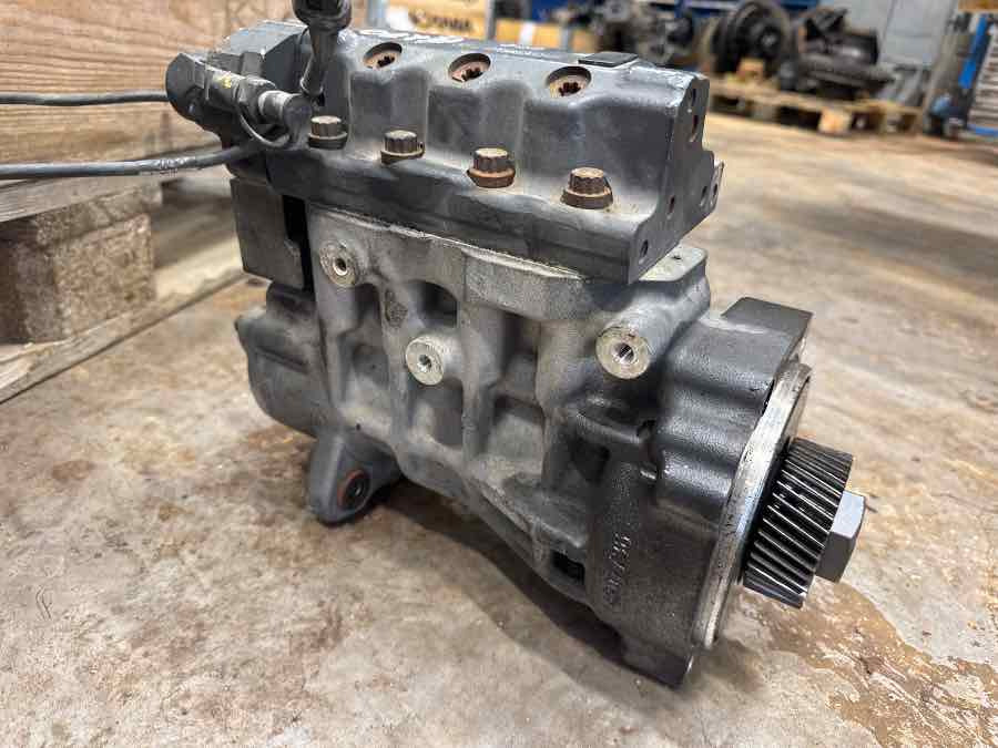 SCANIA FUEL PUMP 2358758 - Brandstofsysteem voor Vrachtwagen: afbeelding 1 SCANIA FUEL PUMP 2358758 - Brandstofsysteem voor Vrachtwagen: afbeelding 1