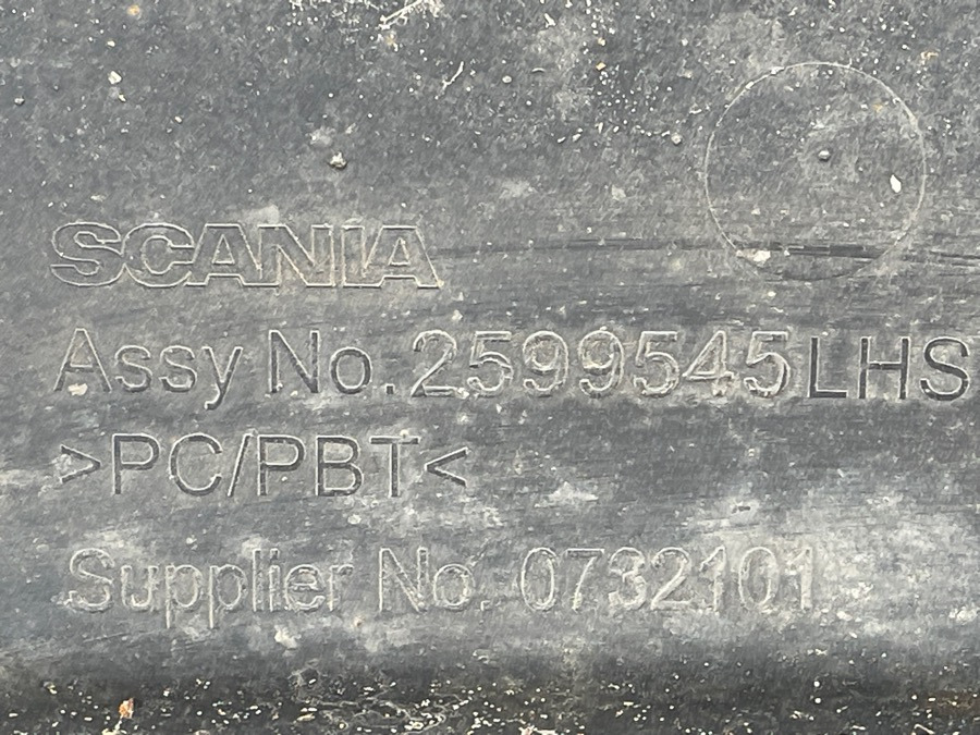 SCANIA MUDGUARD 2599545 LH - Carrosserie en exterieur voor Vrachtwagen: afbeelding 2 SCANIA MUDGUARD 2599545 LH - Carrosserie en exterieur voor Vrachtwagen: afbeelding 2