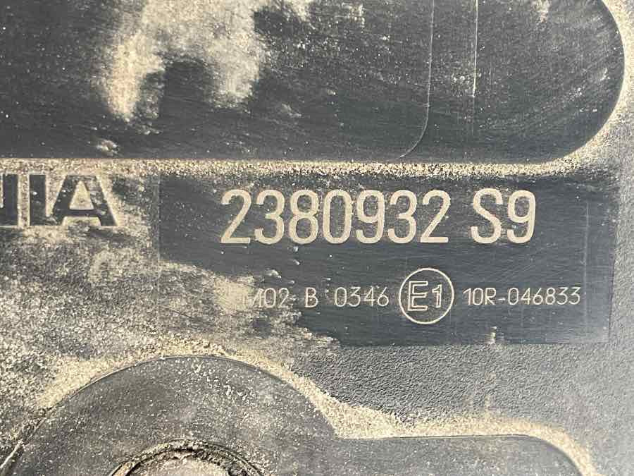 SCANIA REAR LAMP LED 2380932 - Lichten/ Verlichting voor Vrachtwagen: afbeelding 3 SCANIA REAR LAMP LED 2380932 - Lichten/ Verlichting voor Vrachtwagen: afbeelding 3