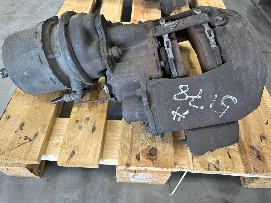 VOLVO BRAKE CALIBER RH 20527330 - Remklauw voor Vrachtwagen: afbeelding 1 VOLVO BRAKE CALIBER RH 20527330 - Remklauw voor Vrachtwagen: afbeelding 1