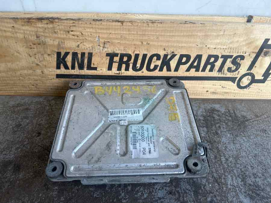VOLVO ECU 60100000 P04 - Elektrisch systeem voor Vrachtwagen: afbeelding 2 VOLVO ECU 60100000 P04 - Elektrisch systeem voor Vrachtwagen: afbeelding 2