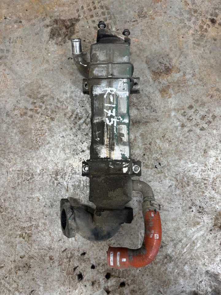 VOLVO EGR COOLER 21885006 - Motor en onderdelen voor Vrachtwagen: afbeelding 1 VOLVO EGR COOLER 21885006 - Motor en onderdelen voor Vrachtwagen: afbeelding 1