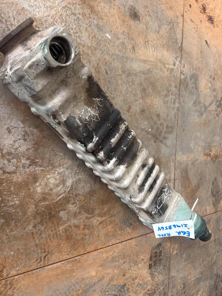 VOLVO EGR COOLER 21968564 - Motor en onderdelen voor Vrachtwagen: afbeelding 2 VOLVO EGR COOLER 21968564 - Motor en onderdelen voor Vrachtwagen: afbeelding 2
