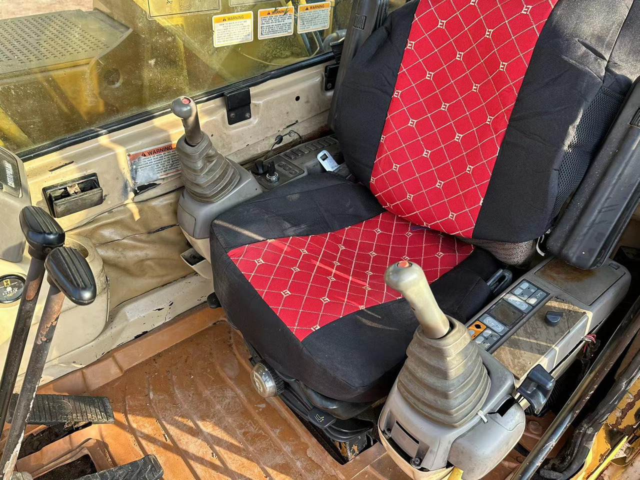 Rupsgraafmachine CAT 320B: afbeelding 14 Rupsgraafmachine CAT 320B: afbeelding 14