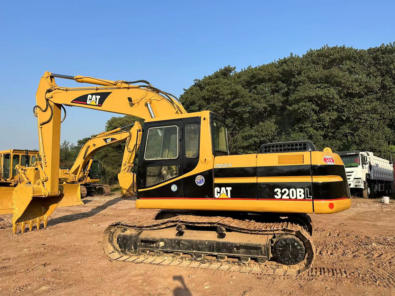 Rupsgraafmachine CAT 320B: afbeelding 12 Rupsgraafmachine CAT 320B: afbeelding 12