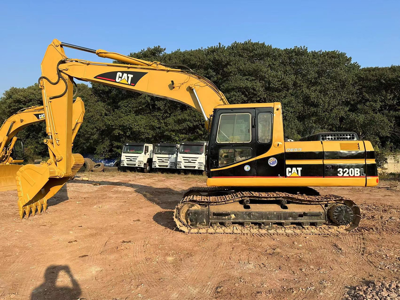 CAT 320B excavator - Rupsgraafmachine: afbeelding 1 CAT 320B excavator - Rupsgraafmachine: afbeelding 1