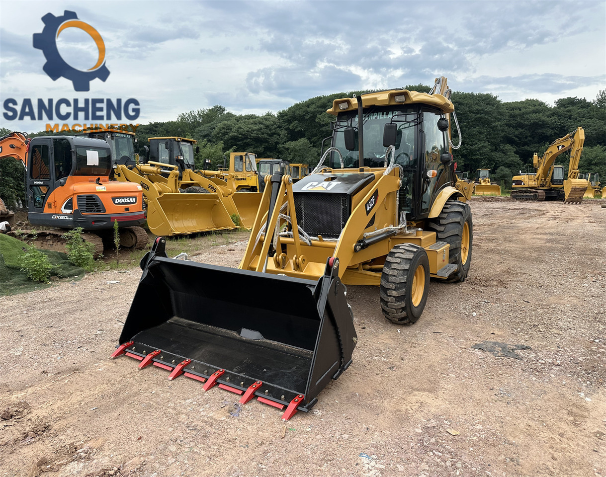CAT 432F - Graaflaadmachine: afbeelding 2 CAT 432F - Graaflaadmachine: afbeelding 2