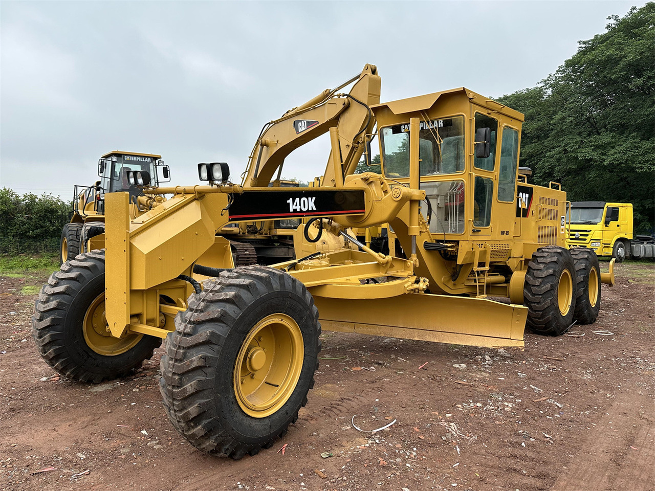 Grader CATERPILLAR 140K: afbeelding 1