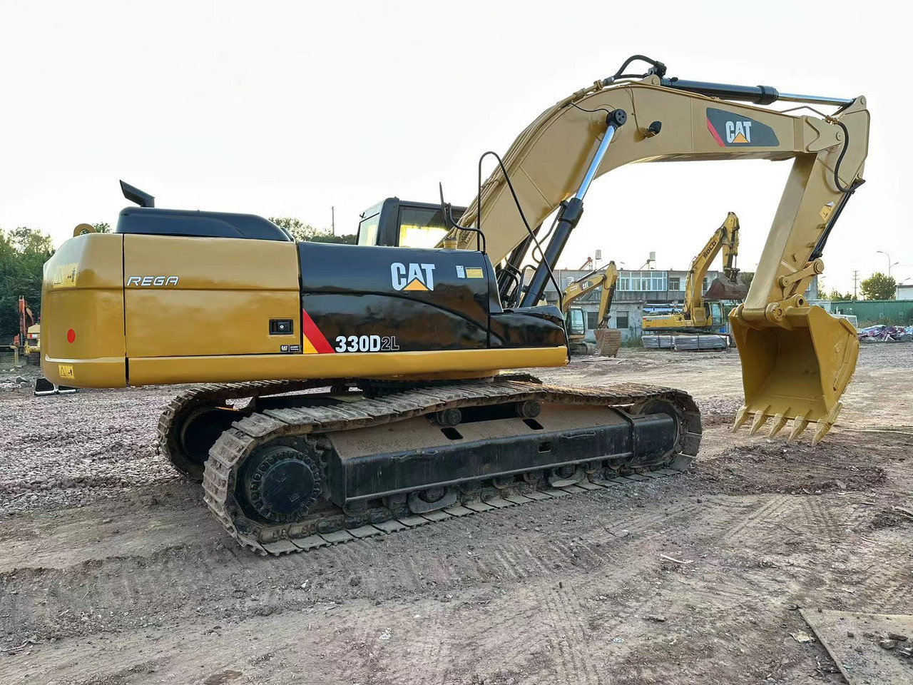 CATERPILLAR 330D2L excavator - Rupsgraafmachine: afbeelding 1 CATERPILLAR 330D2L excavator - Rupsgraafmachine: afbeelding 1